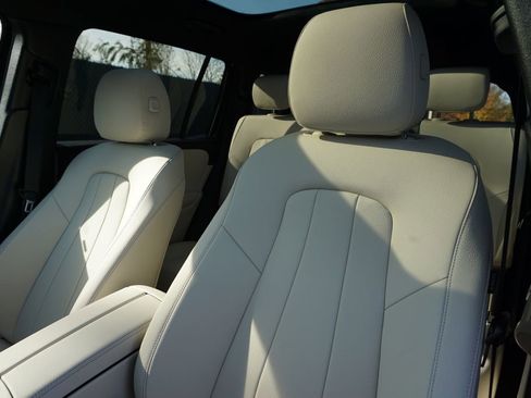 New 2026 Mercedes-Benz GLB 250 image 11