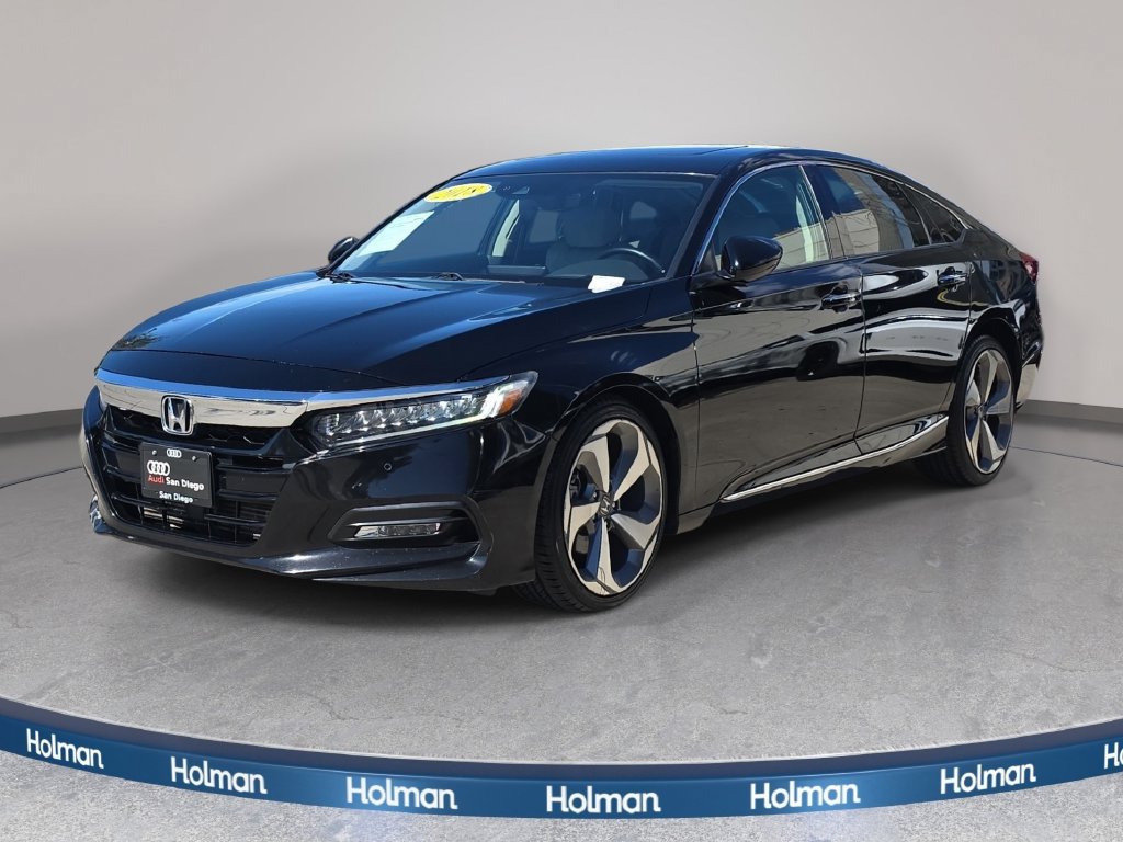 Used 2018 Honda Accord Touring image 1