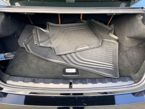 Used 2023 BMW 330e w/ Premium Package image 34