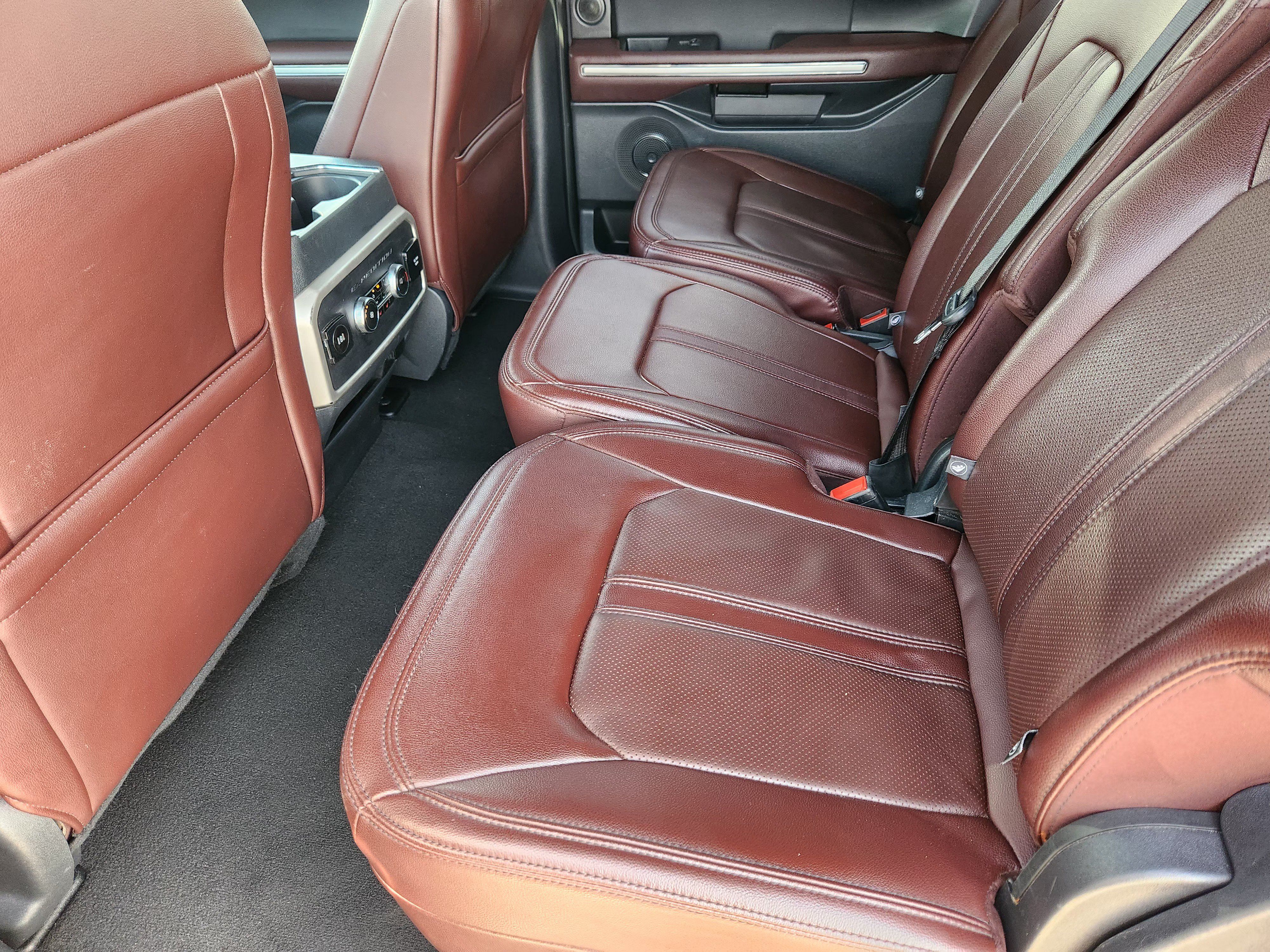 Used 2024 Ford Expedition Max Limited AWD/4WD image 30