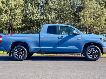 Used 2021 Toyota Tundra Limited w/ Limited Premium Package