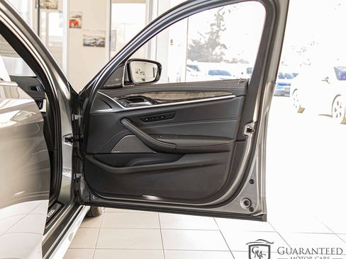 Used 2023 BMW M550i xDrive M550i xDrive w/ Executive Package image 46