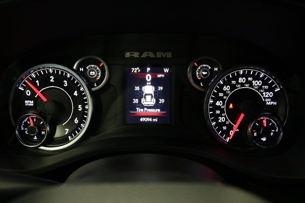Used 2021 RAM 1500 Big Horn AWD/4WD image 12
