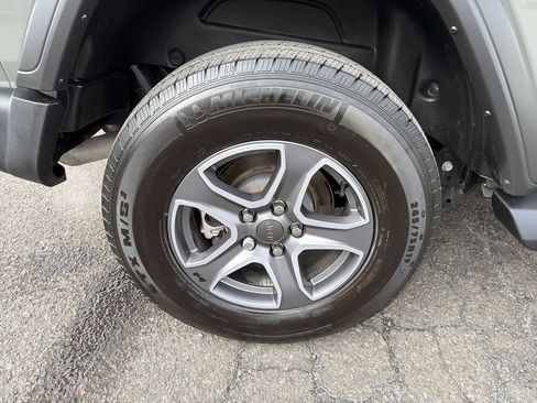 Used 2023 Jeep Wrangler Sport S image 30