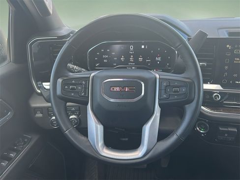 Used 2023 GMC Sierra 1500 Elevation image 5