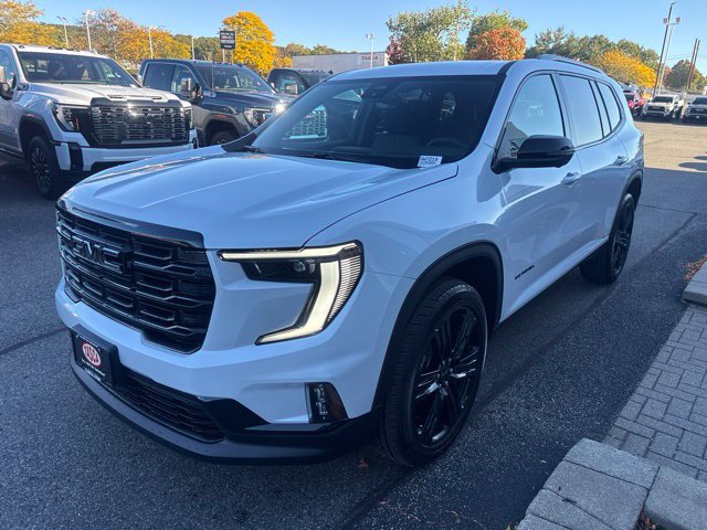 New 2027 GMC Acadia Elevation w/ Black Edition AWD/4WD image 3