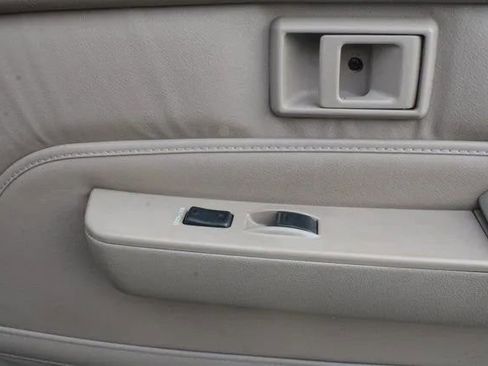 Used 1995 Toyota 4Runner SR5 image 39