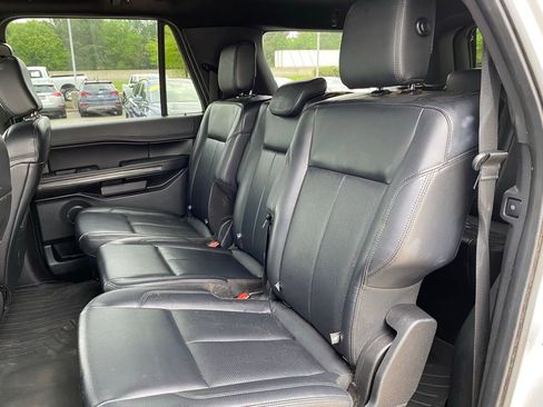 Used 2019 Ford Expedition Max XLT w/ Equipment Group 202A image 25