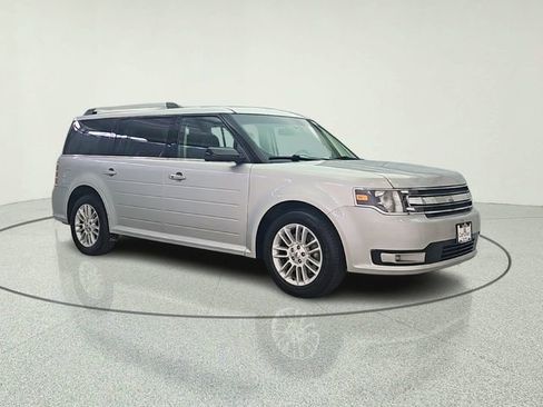 Used 2019 Ford Flex SEL w/ Equipment Group 202A FWD image 8
