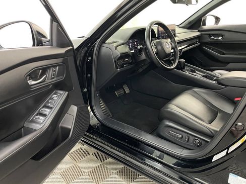 Used 2024 Honda Accord Sport image 21