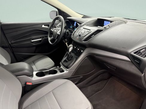Used 2014 Ford Escape SE FWD image 19
