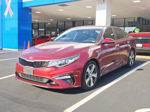 Used 2020 Kia Optima S FWD image 4