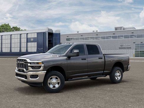 New 2026 RAM 2500 Tradesman AWD/4WD image 16