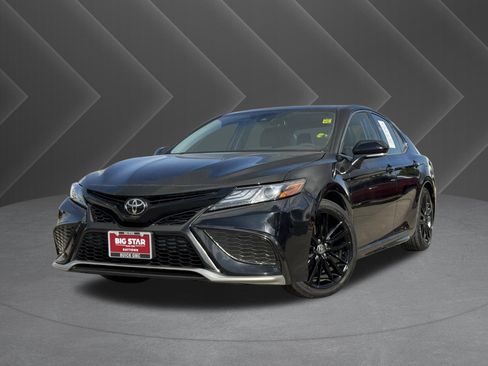 Used 2024 Toyota Camry XSE image 2