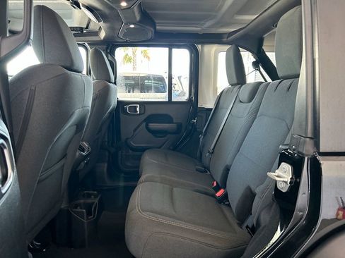 Used 2024 Jeep Wrangler Sport S image 32