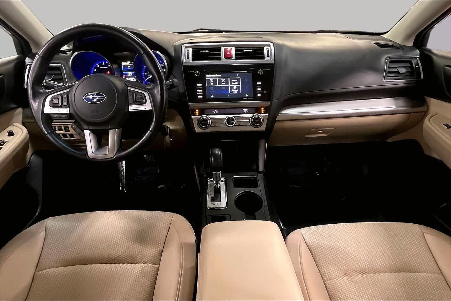 Used 2017 Subaru Outback 2.5i Premium AWD/4WD image 16