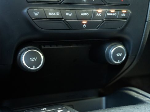 Used 2019 Ford Ranger XLT w/ Equipment Group 301A Mid image 31