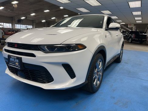 Used 2024 Dodge Hornet R/T image 10