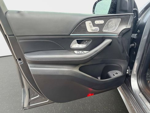 Used 2025 Mercedes-Benz GLE 580 4MATIC image 17