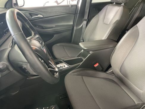 Used 2025 Buick Encore GX Preferred image 21