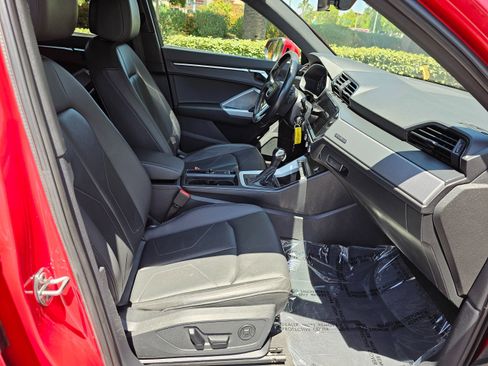 Used 2023 Audi Q3 2.0T Premium w/ 19" Wheel Package image 28