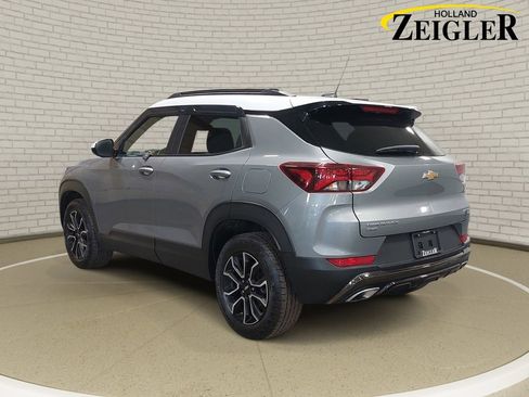Used 2023 Chevrolet TrailBlazer ACTIV w/ Technology Package image 7
