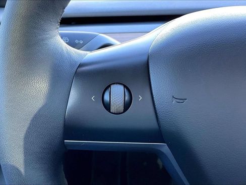 Used 2023 Tesla Model 3 Performance AWD/4WD image 18