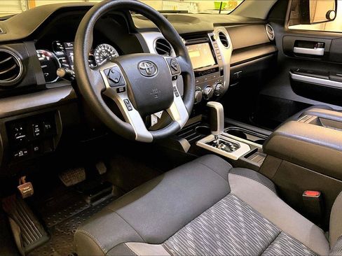 Used 2019 Toyota Tundra SR5 image 12