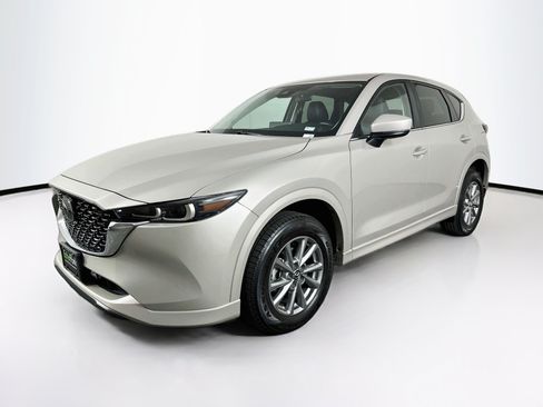 Used 2025 MAZDA CX-5 AWD 2.5 S w/ Select Package image 3
