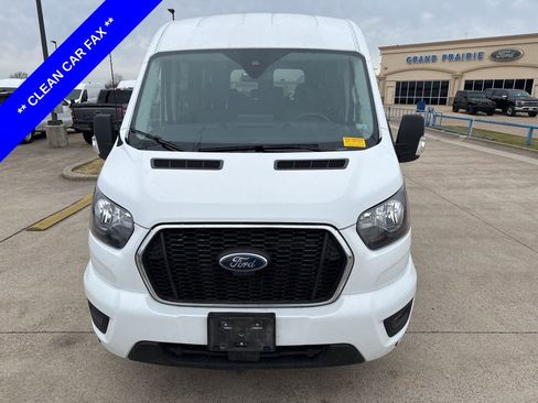 Used 2025 Ford Transit 350 XLT image 2