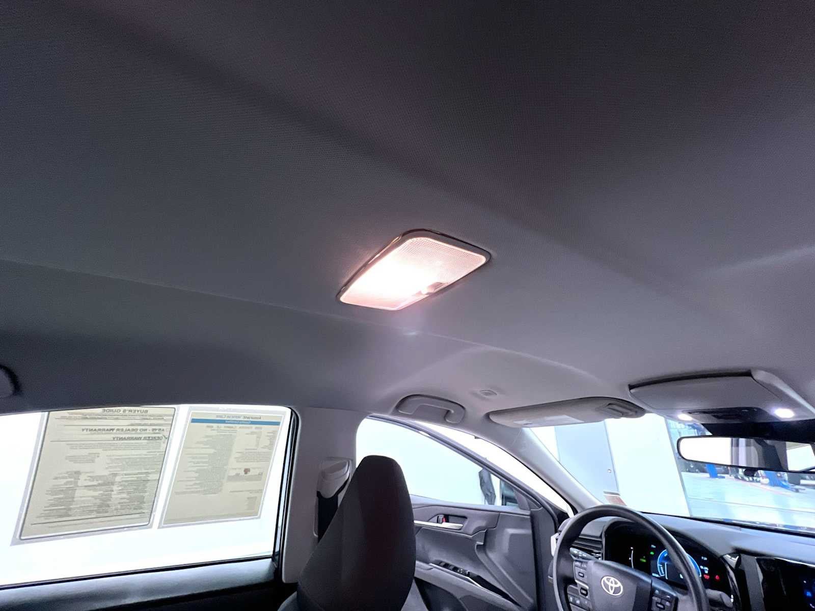 Used 2025 Toyota Camry LE FWD image 38