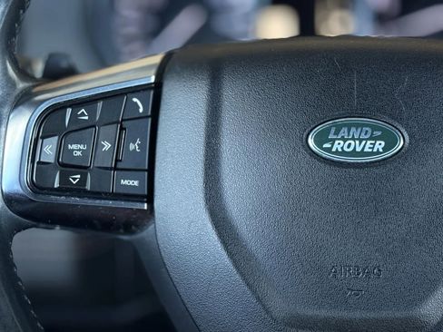 Used 2015 Land Rover Discovery Sport HSE Luxury image 21
