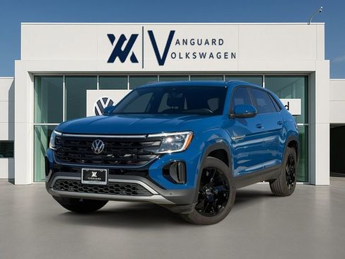 New 2025 Volkswagen Atlas Cross Sport SE FWD image 1