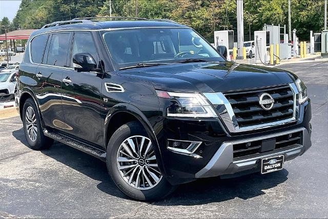 Used 2022 Nissan Armada SL RWD image 2
