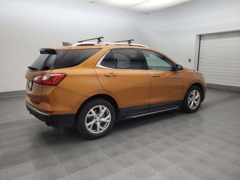 Used 2019 Chevrolet Equinox LT FWD image 10