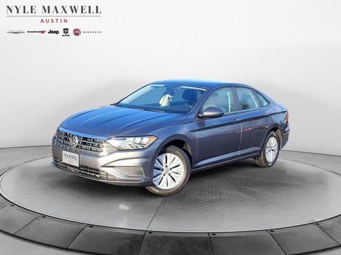 Used 2019 Volkswagen Jetta S image 1