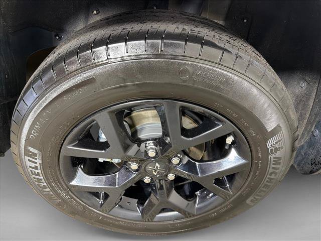 Used 2025 Toyota Corolla Cross L FWD image 17
