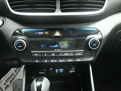 Used 2020 Hyundai Tucson Limited image 14