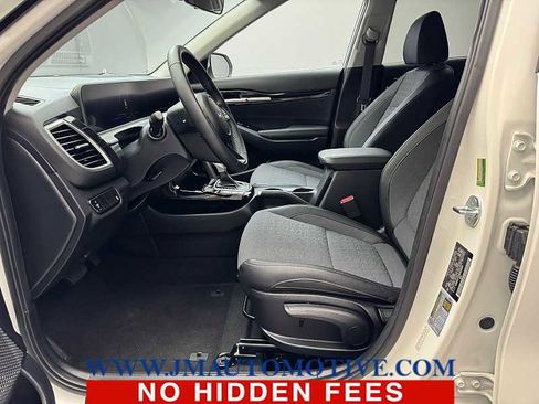 Used 2024 Kia Seltos X-Line AWD/4WD image 12