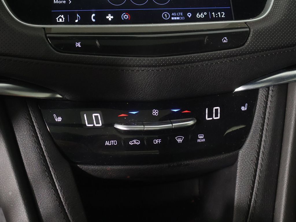 Used 2024 Cadillac XT6 Luxury w/ LPO, Floor Liner Package AWD/4WD image 45