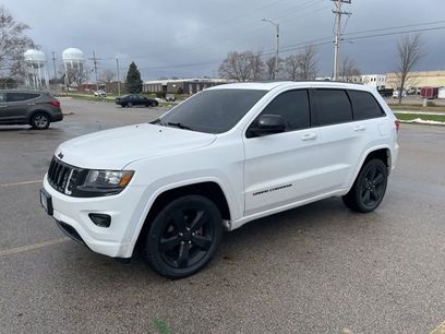 Used 2015 Jeep Grand Cherokee Altitude
