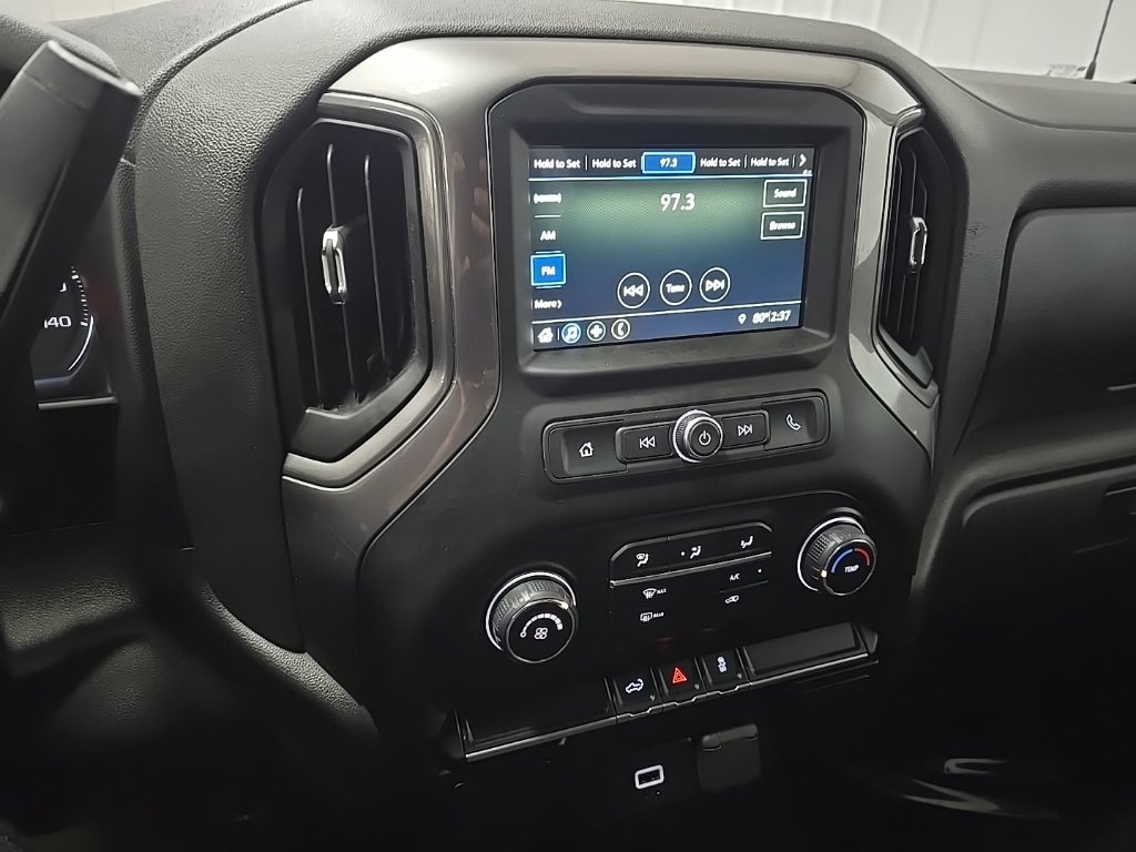 Used 2019 Chevrolet Silverado 1500 Custom w/ Custom Value Package AWD/4WD image 25