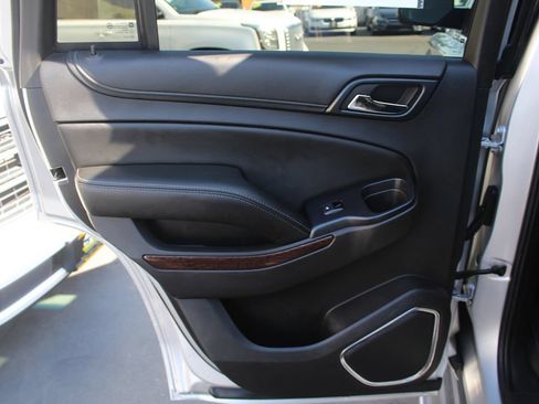 Used 2015 GMC Yukon SLT w/ Open Road Package AWD/4WD image 24