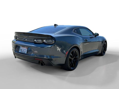 Used 2020 Chevrolet Camaro LT w/ 1LE Track Performance Package RWD image 5