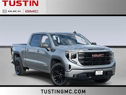 New 2026 GMC Sierra 1500 Elevation w/ LPO, Elevation Black Package