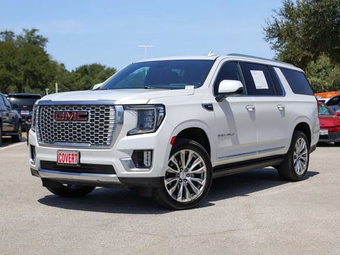 Used 2021 GMC Yukon XL Denali w/ Denali Premium Package AWD/4WD image 1