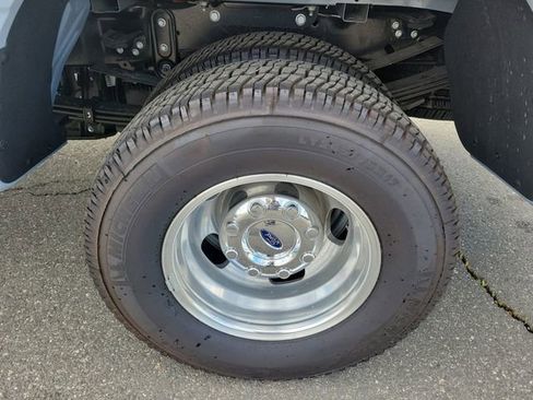 New 2025 Ford F350 Lariat w/ Lariat Ultimate Package image 21