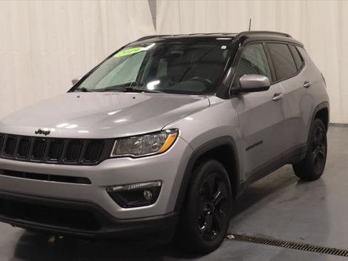 Certified 2019 Jeep Compass Latitude AWD/4WD image 7