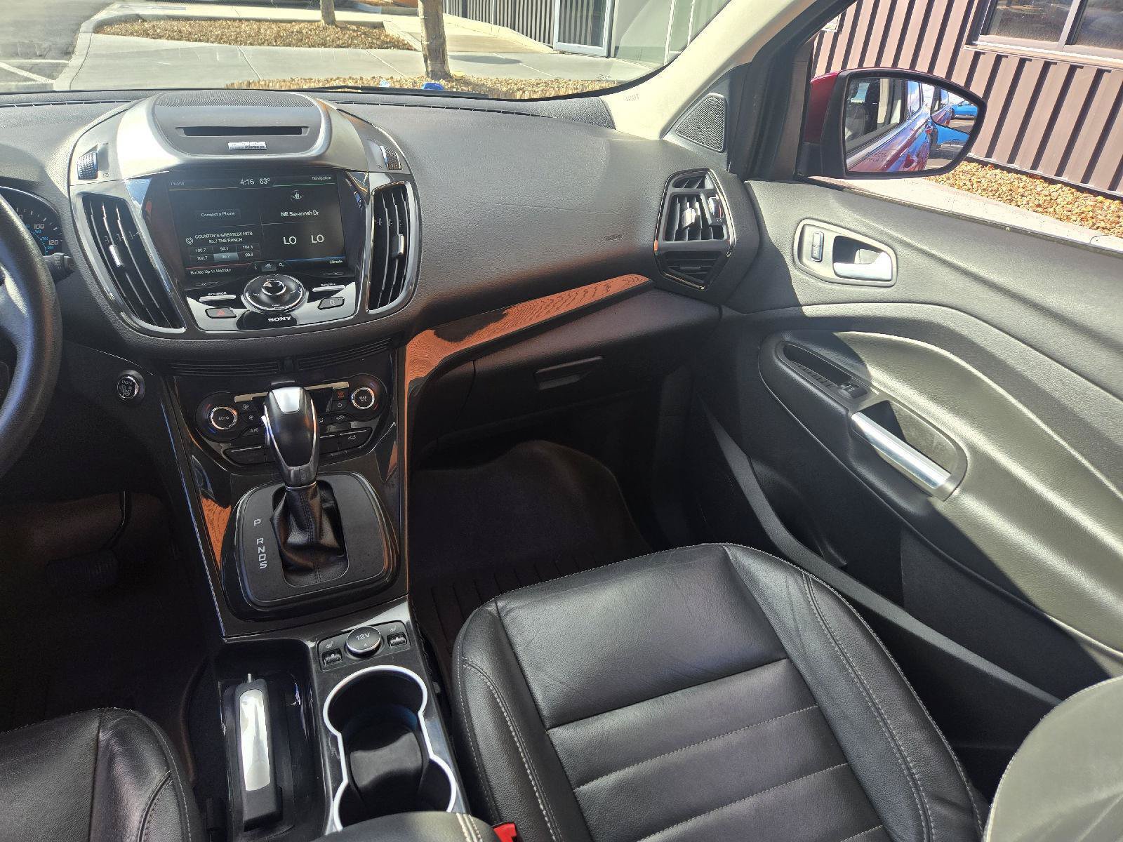 Used 2014 Ford Escape Titanium AWD/4WD image 16