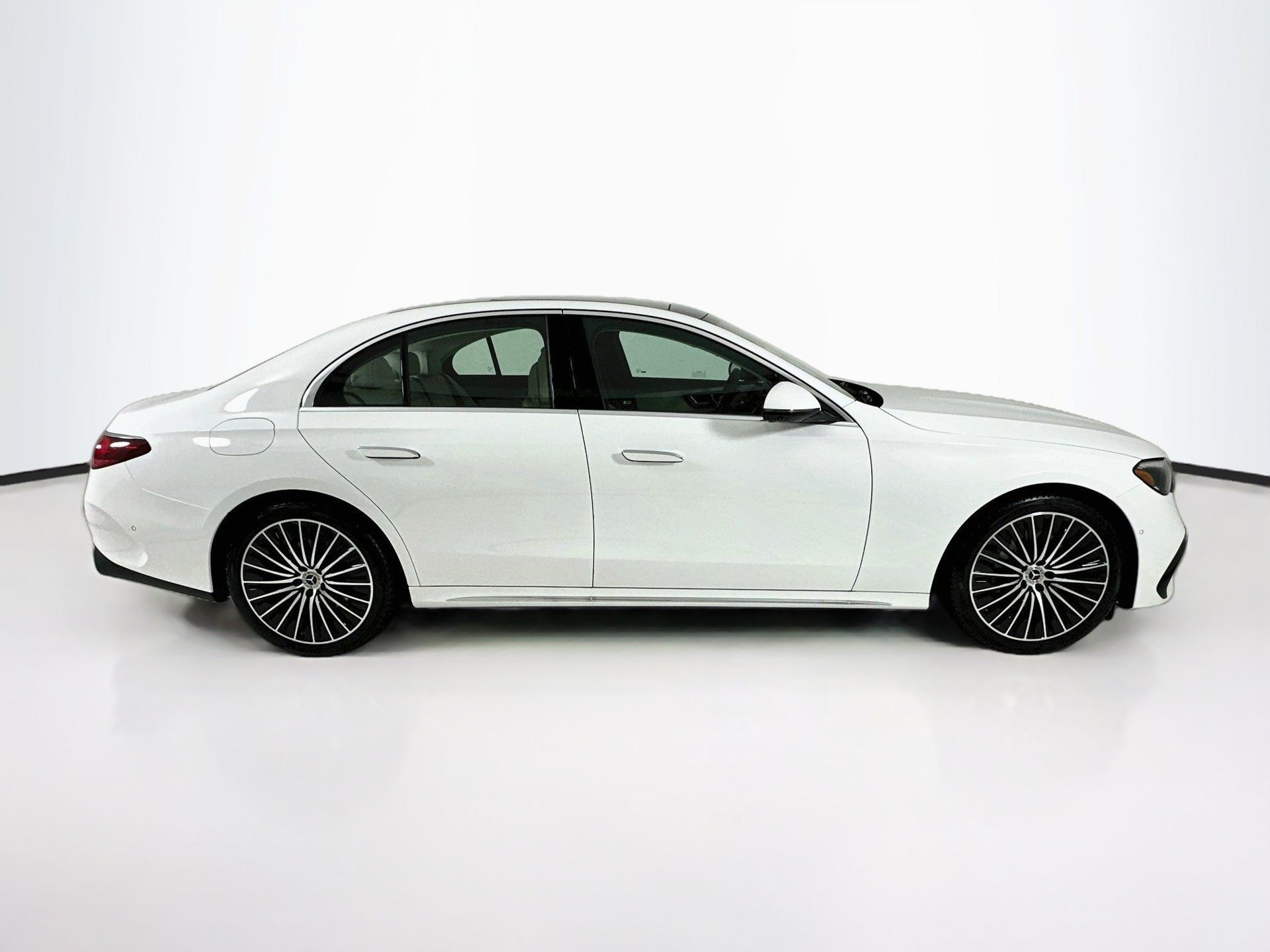 New 2027 Mercedes-Benz E 350 Sedan image 9